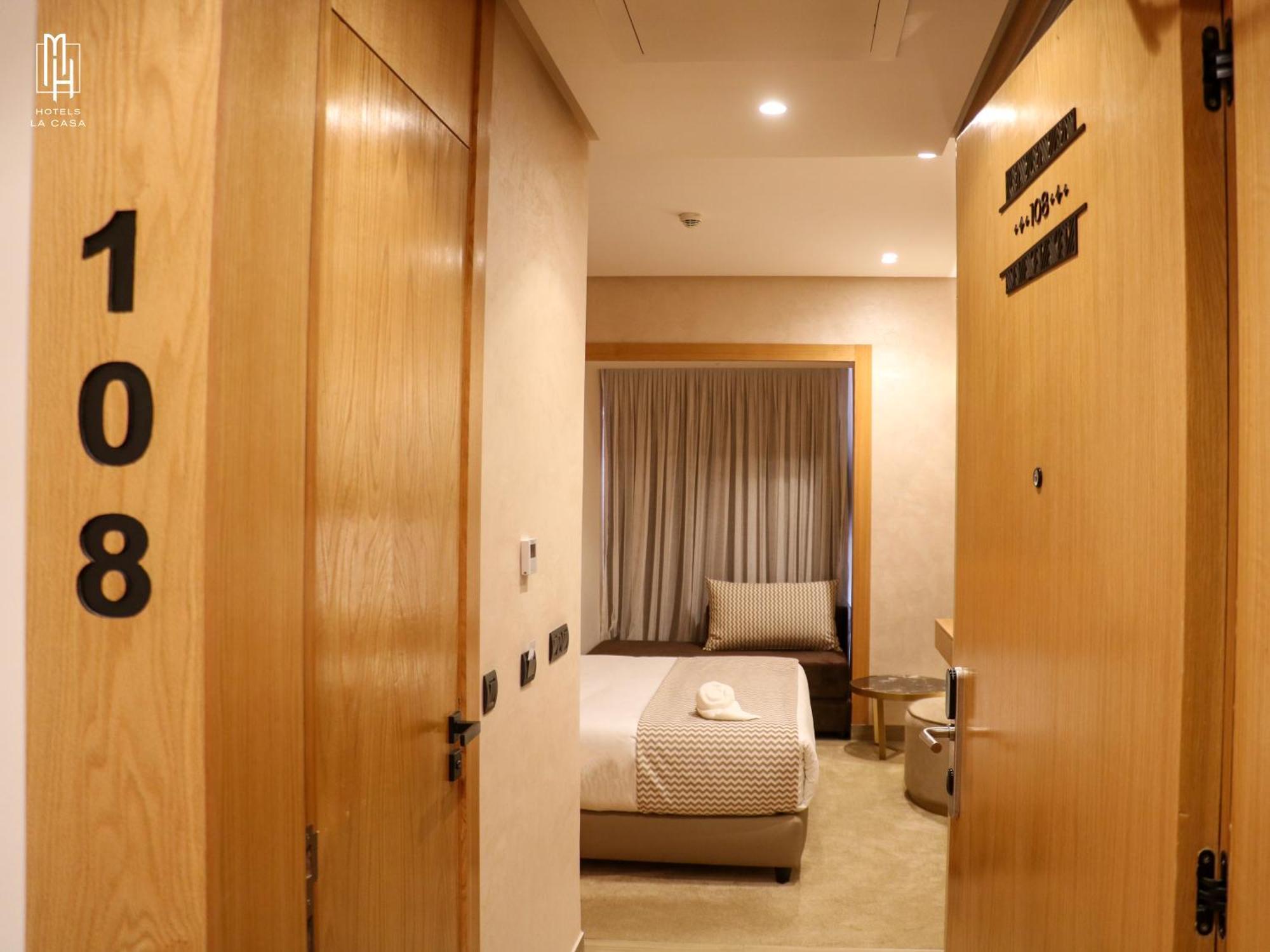 Mh Hotel La Casa Laayoune  Ngoại thất bức ảnh
